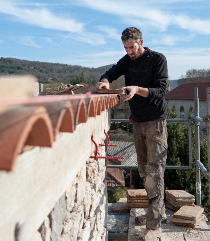 Mason-roofer Cajarc